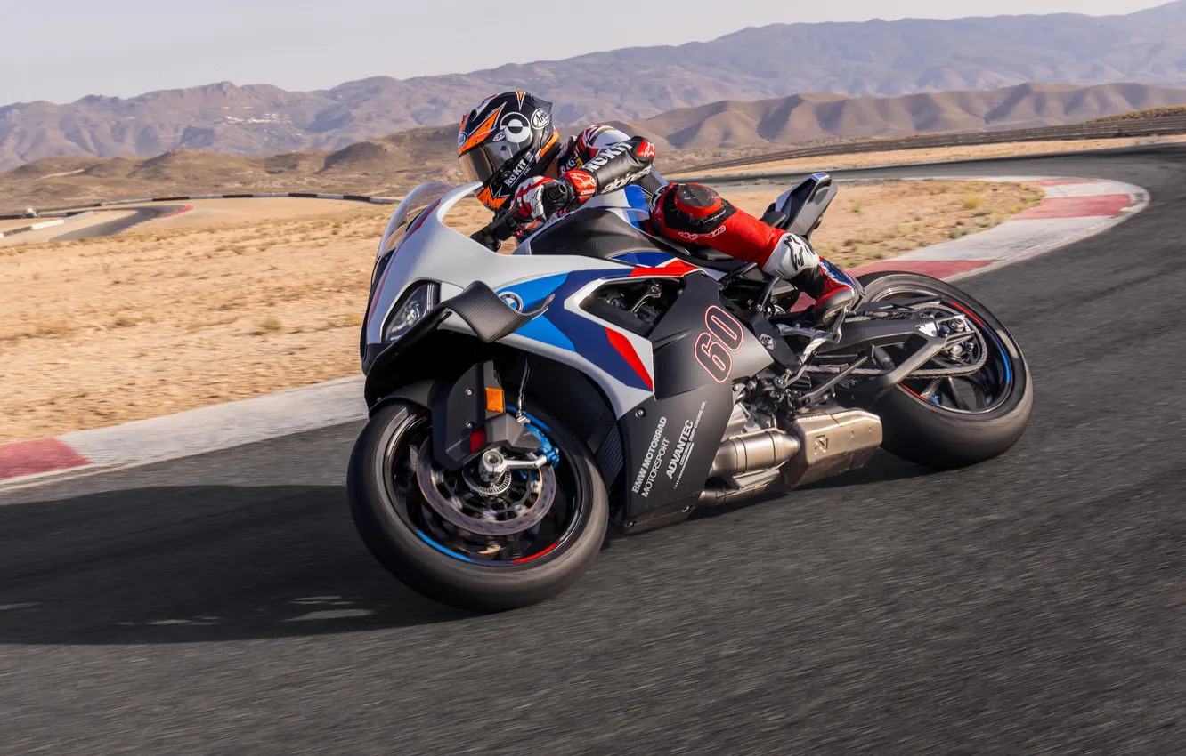 Фото обои Race track, 2024, BMW M 1000 RR