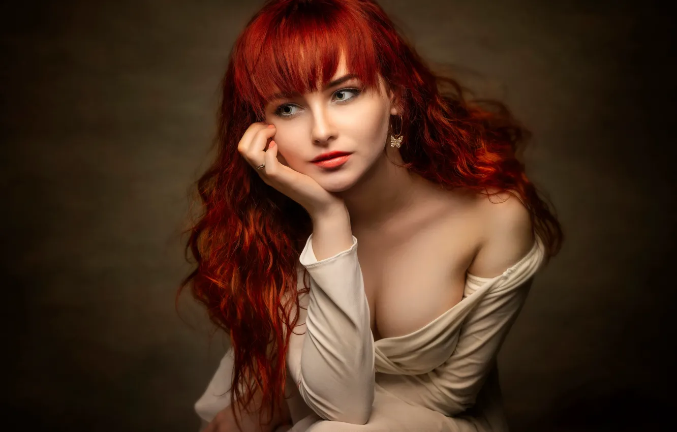 Фото обои поза, портрет, рыжие волосы, red hair, красивая девушка, большая грудь, beautiful girl, pose