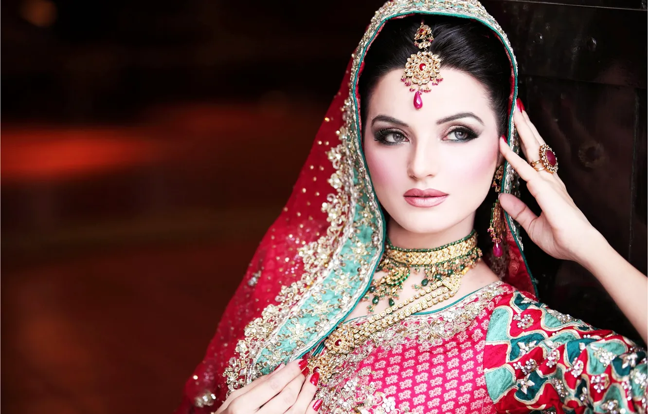 Фото обои девушка, woman, индианка, свадебный макияж, native dress, indian brunette