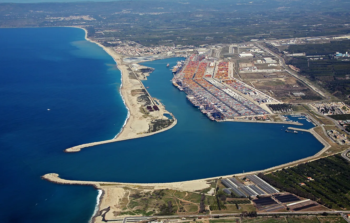 Фото обои sea, Italy, port, bay, container, mediterranean, Calabria, Gioia Tauro