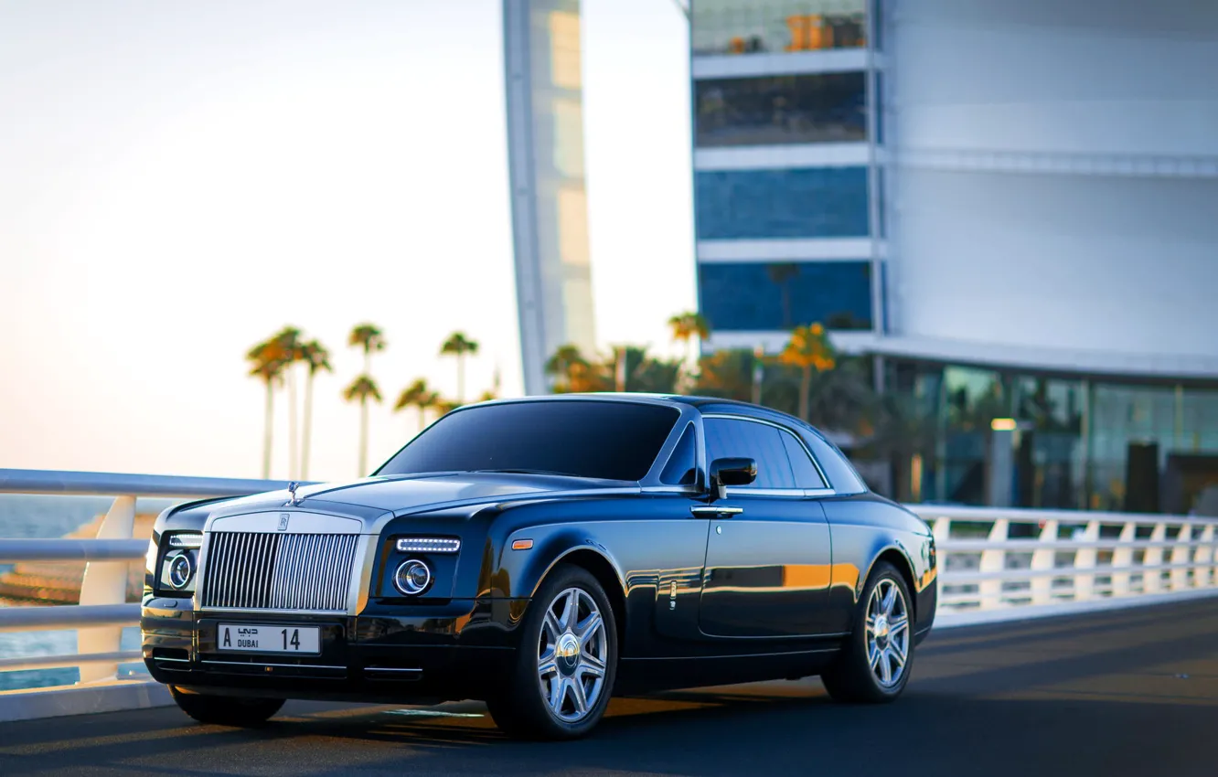 Фото обои машина, авто, Дубай, Dubai, роскошь, Burj Al Arab, люкс, Rolls Royce Phantom