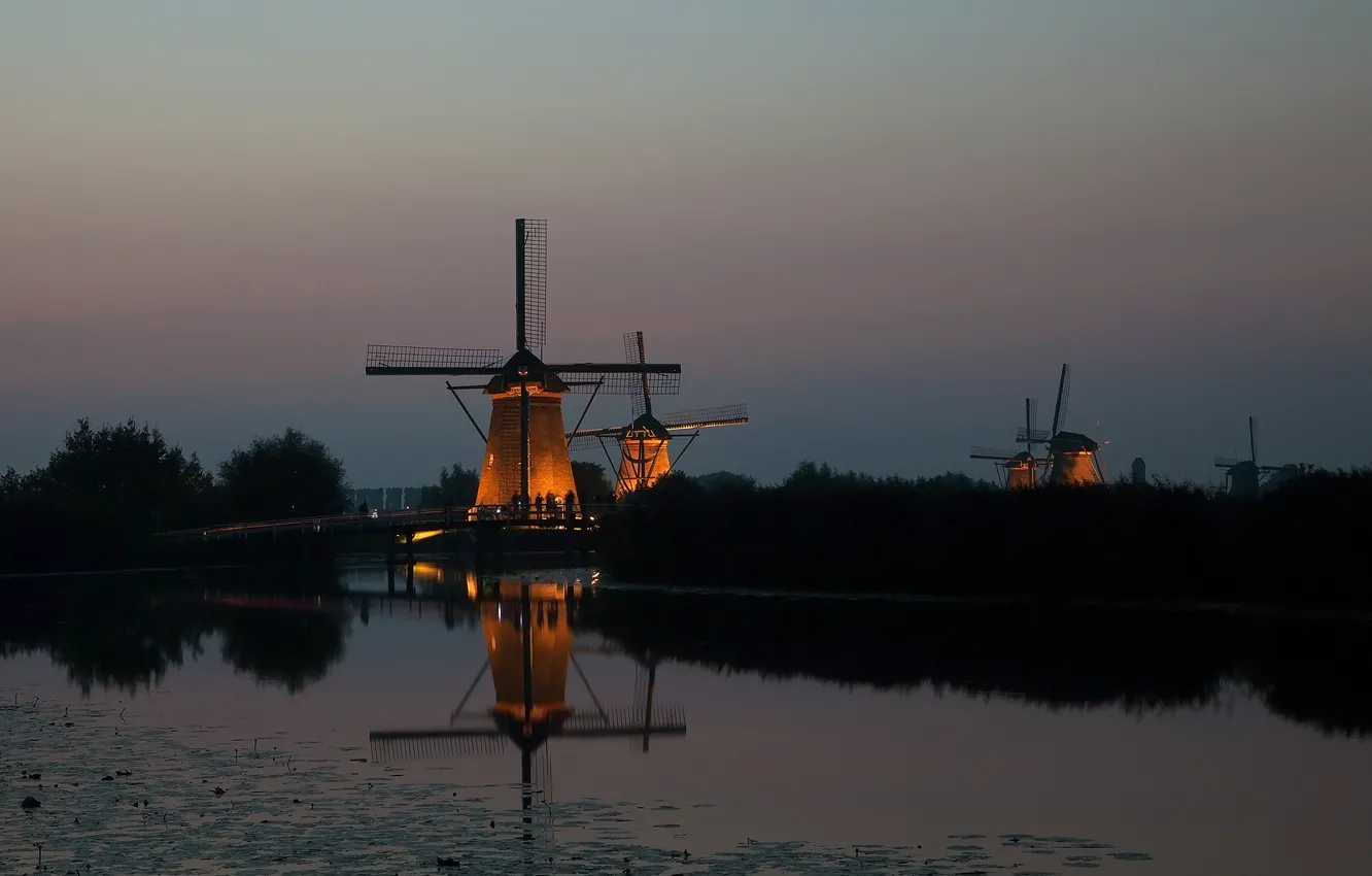 Фото обои вечер, мельницы, Нидерланды, сумерки, ветряные, Киндердейк