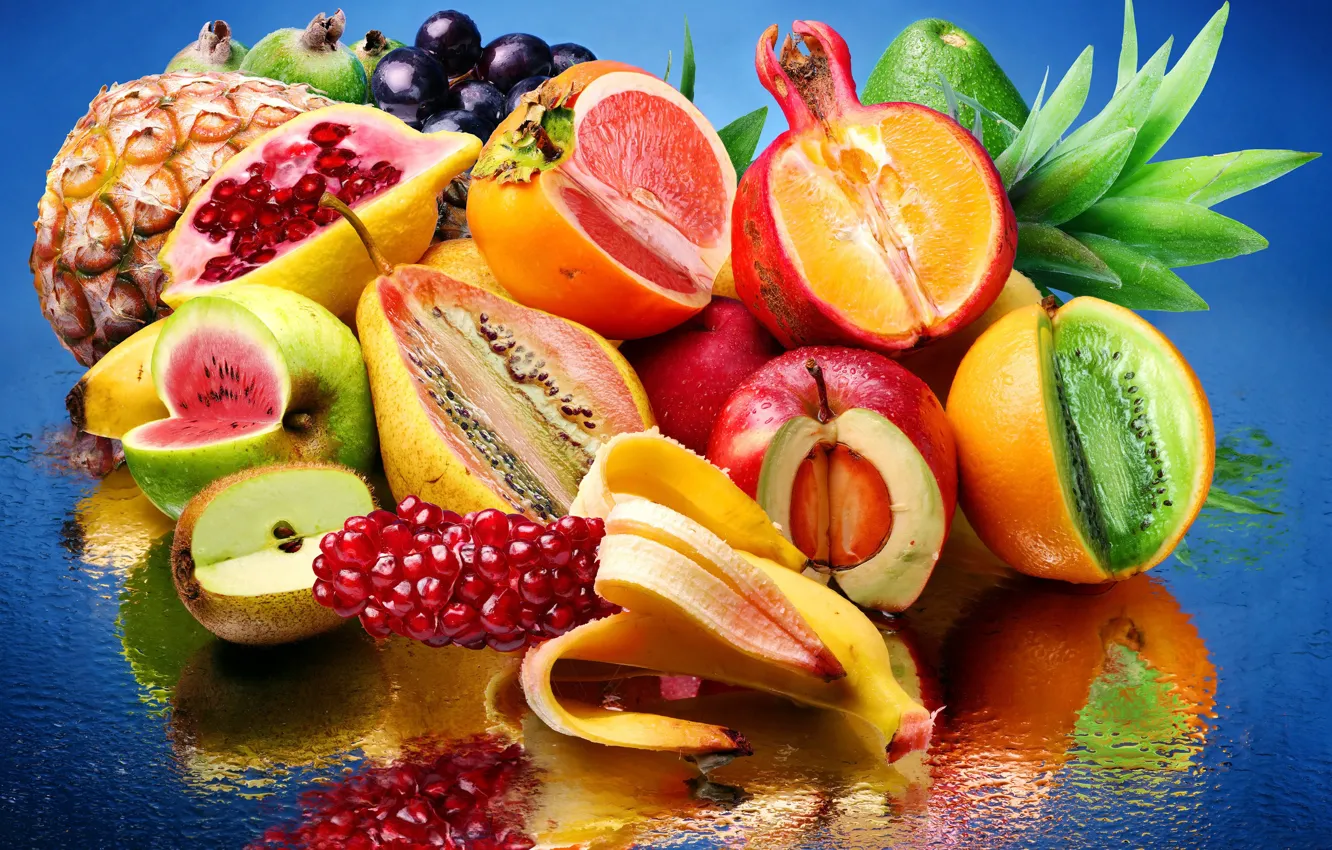 Фото обои вода, отражение, лимон, яблоко, апельсин, арбуз, киви, виноград