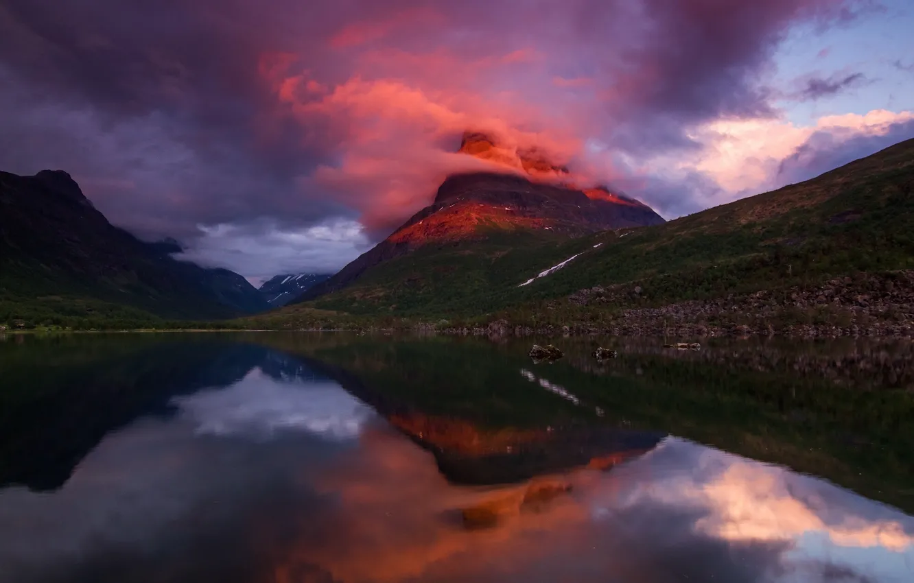 Фото обои облака, свет, закат, горы, вечер, Норвегия, фьорд
