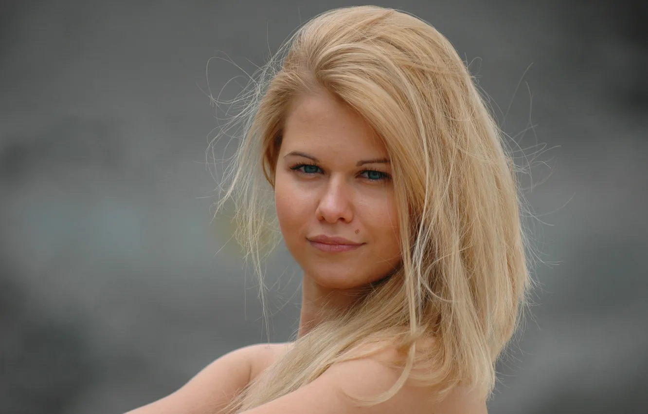 Фото обои beautiful, Blonde, Tania, Blue eyes, Russian model