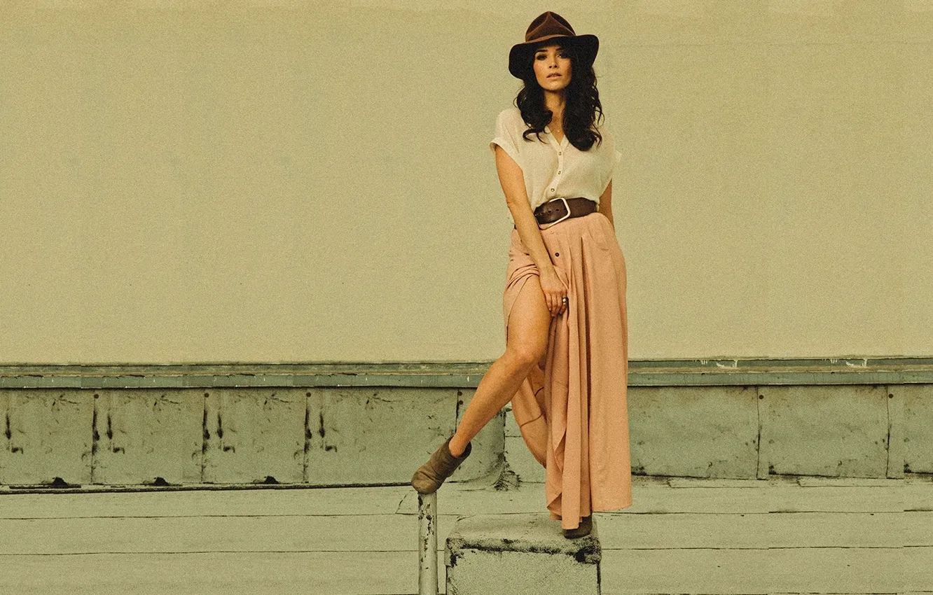 Фото обои fashion, girls, style, western, women, fun, models, brunettes
