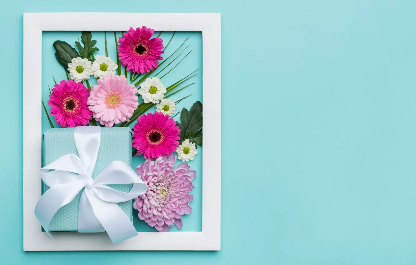 Фото обои цветы, фон, праздник, коробка, подарок, голубой, цвет, букет