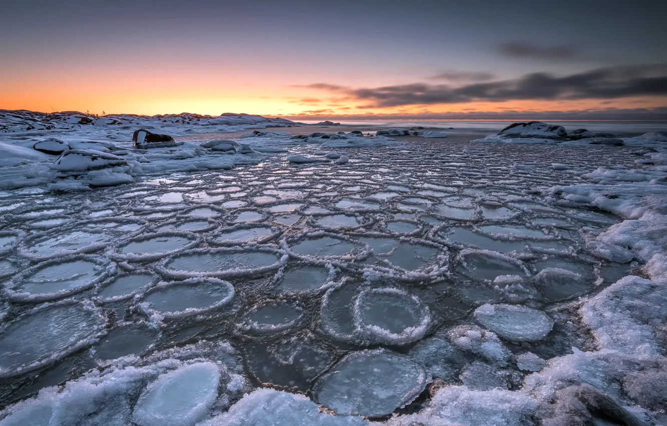Фото обои море, закат, берег, лёд