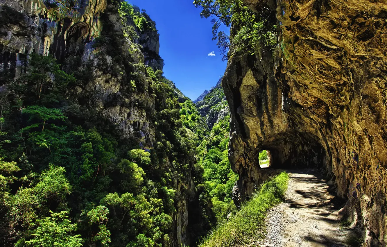Фото обои горы, скалы, тропа, тоннель, Леон, Испания, Астурия, Ruta del Cares