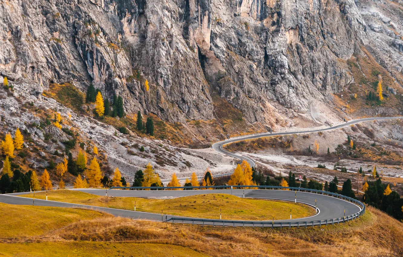 Фото обои road, mountains, asphalt