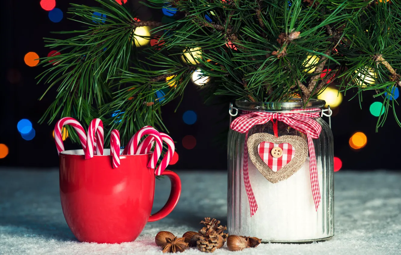 Фото обои ветки, праздник, новый год, рождество, конфеты, кружка, чашка, банка