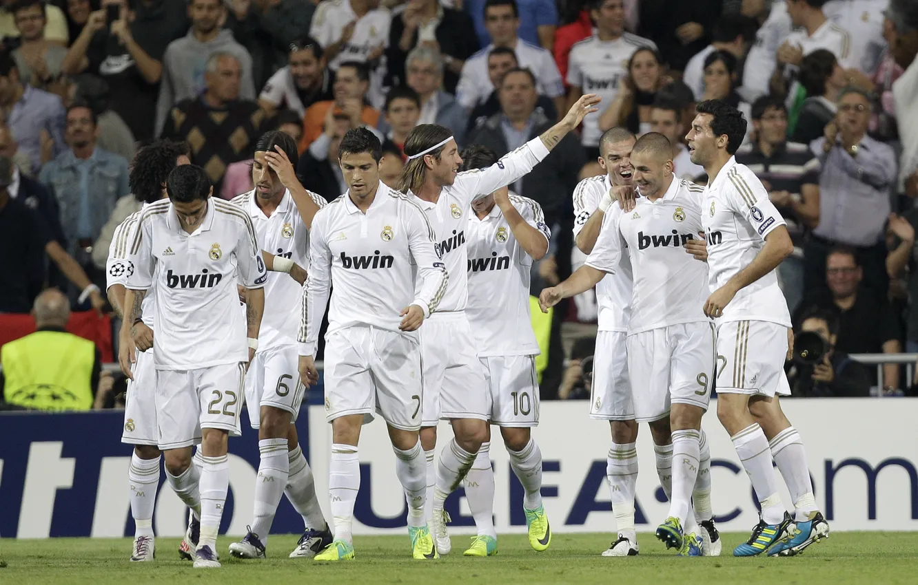 Фото обои футбол, adidas, реал мадрид, nike, Real Madrid, Real, Ronaldo, Pepe