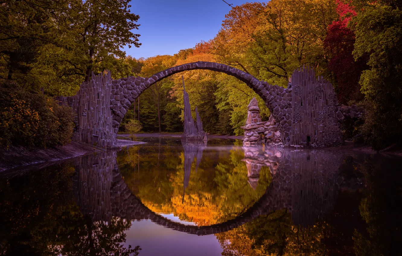 Фото обои осень, лес, деревья, мост, озеро, отражение, Германия, Germany