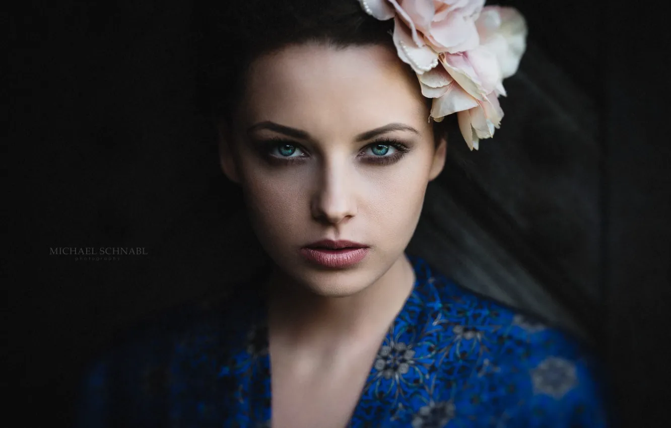 Фото обои цветок, взгляд, лицо, портрет, макияж, Michael Schnabl, Sara Kralova