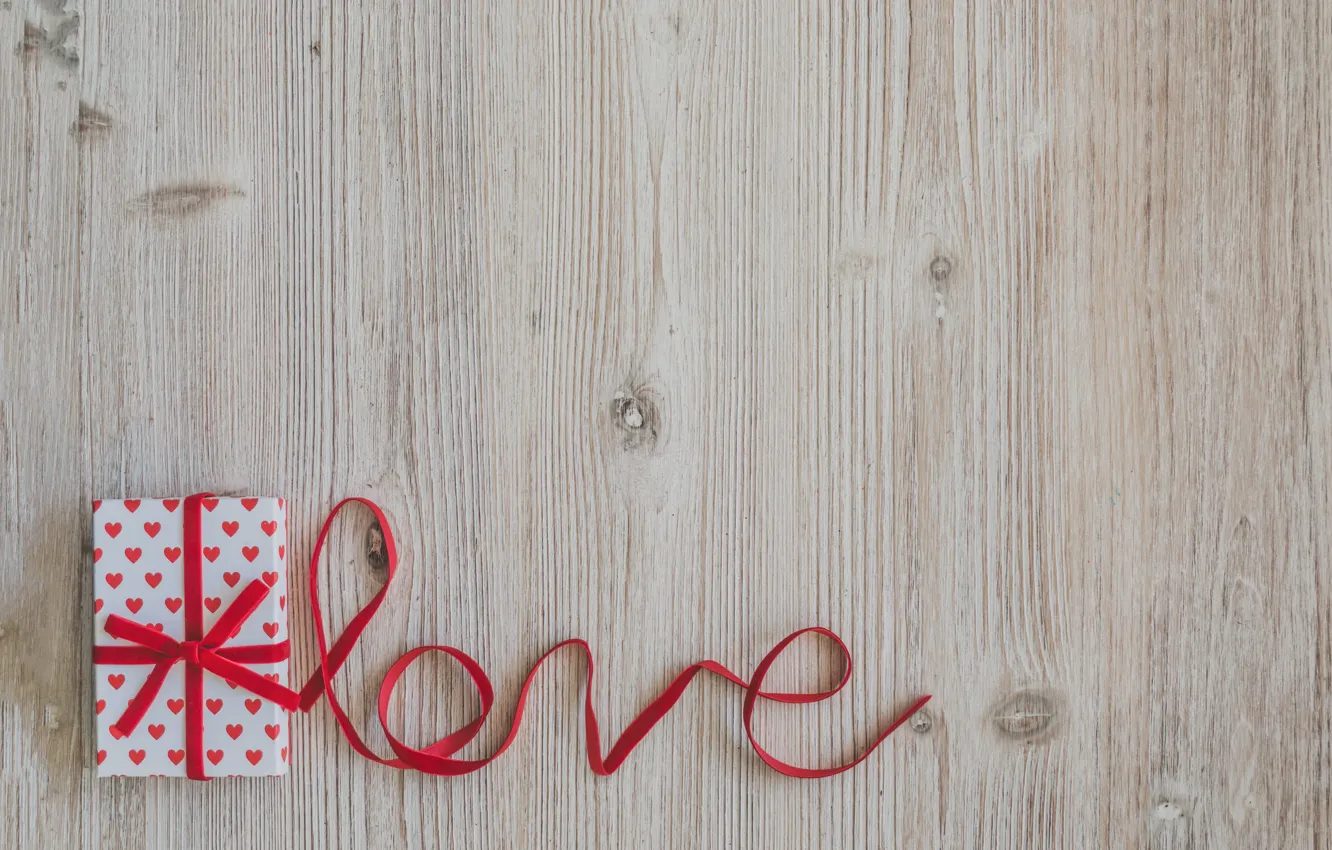 Фото обои лента, red, love, wood, romantic, valentine's day, gift