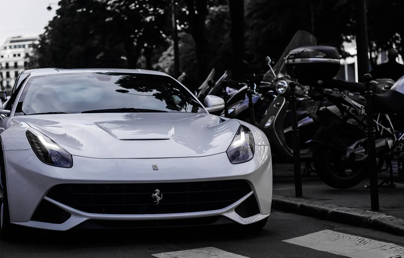 Фото обои Ferrari, Front, Supercar, F12 berlinetta