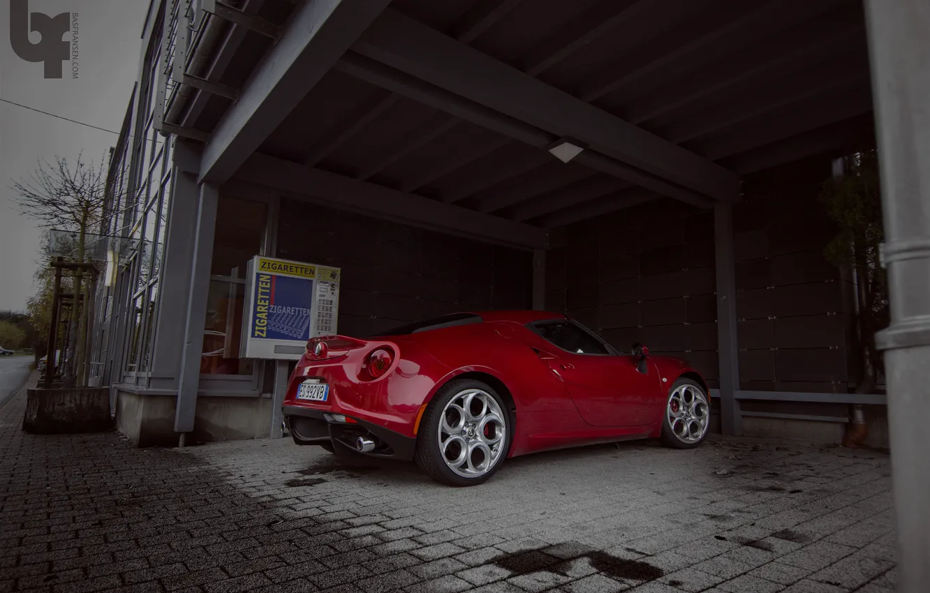 Фото обои Alfa Romeo, Red, Sport Car