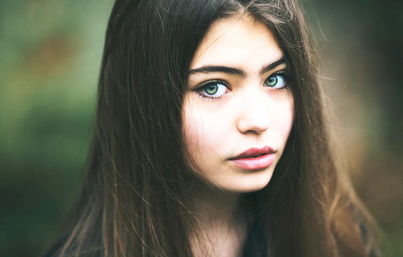 Фото обои портрет, красавица, губки, прелесть, green eyes, Jovana Rikalo