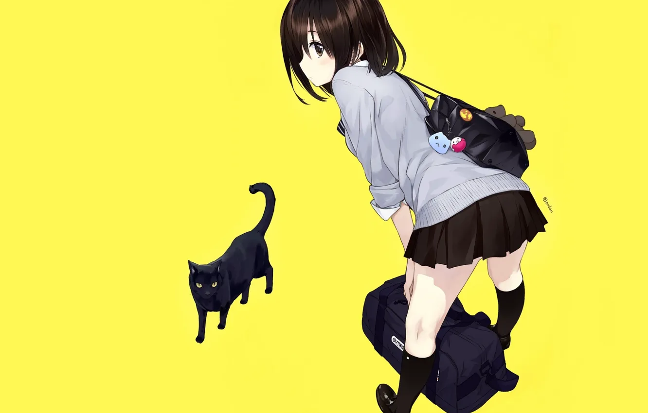 Фото обои спина, школьница, сумка, гольфы, черный кот, желтый фон, art, мини-юбка
