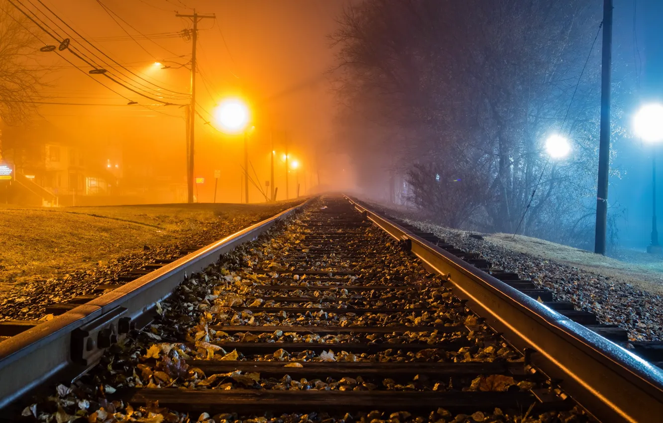 Фото обои ночь, туман, железная дорога