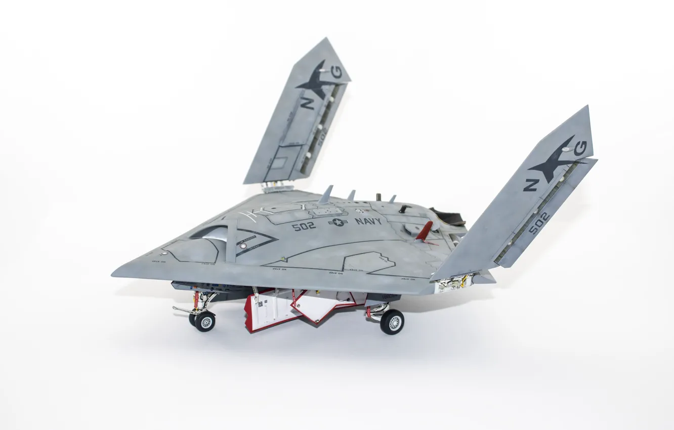 Фото обои игрушка, летательный аппарат, беспилотный, моделька, X-47B