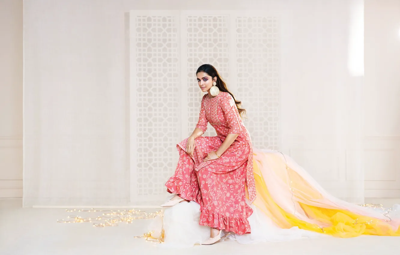 Фото обои model, indian, actress, celebrity, deepika padukone, bollywood, fashion style