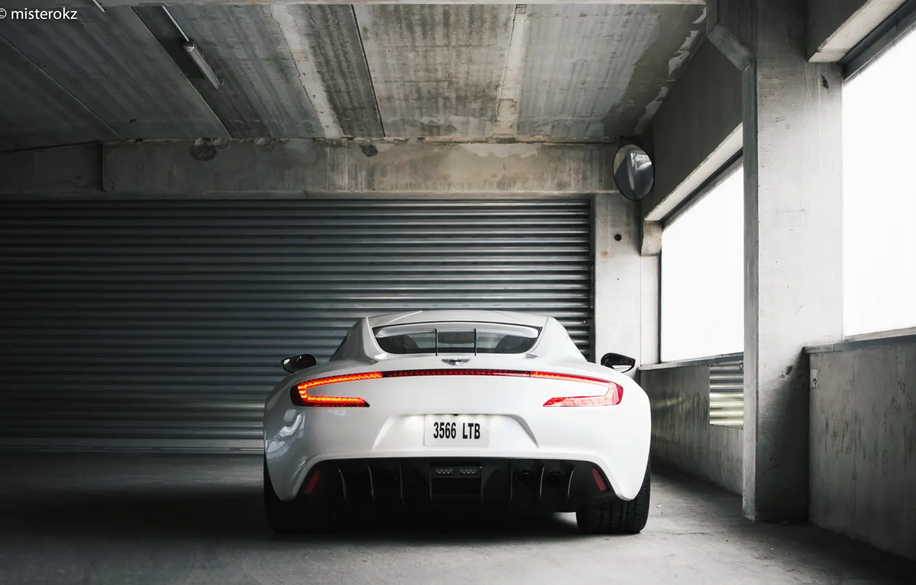 Фото обои White, Supercar, Aston Martin One 77