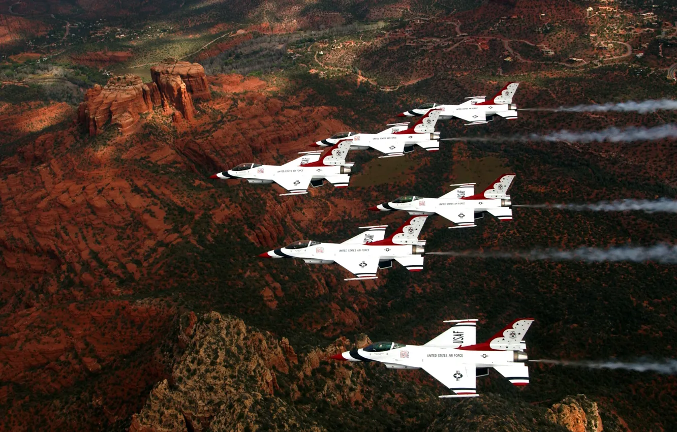 Фото обои истребитель, general, fighting, falcon, f-16, dynamics, thunderbirds