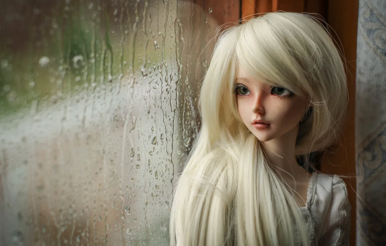 Фото обои дождь, кукла, окно, блондинка