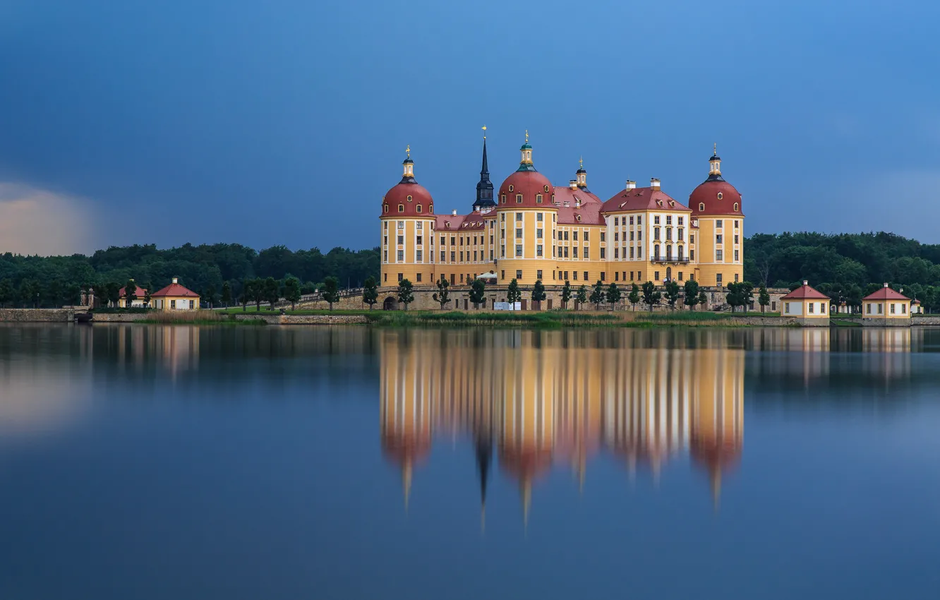Фото обои вода, отражение, Германия, Germany, Moritzburg Castle, Замок Морицбург