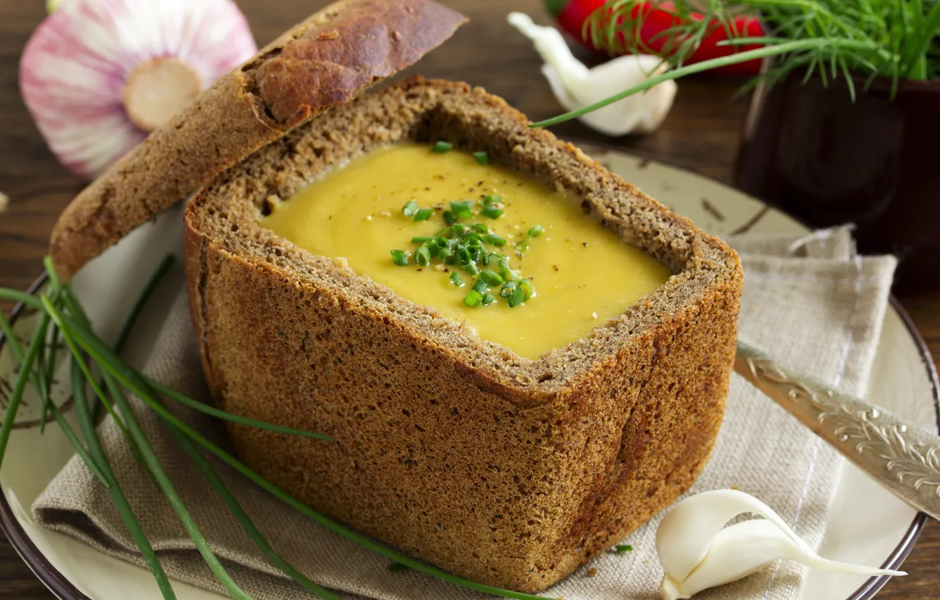 Фото обои зелень, хлеб, булка, bread, greens, Lentil soup, Чечевичный суп