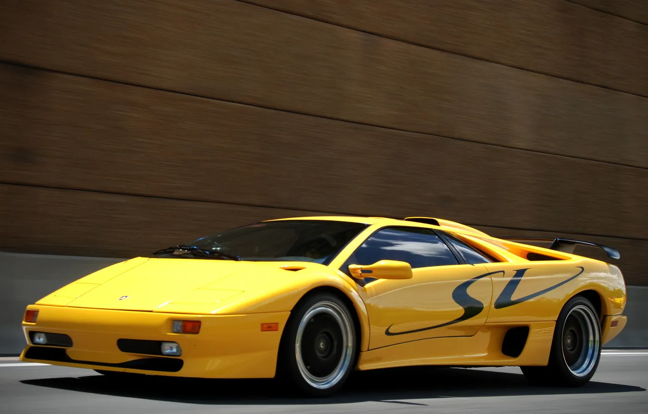 Фото обои Lamborghini, supercar, yellow, Diablo