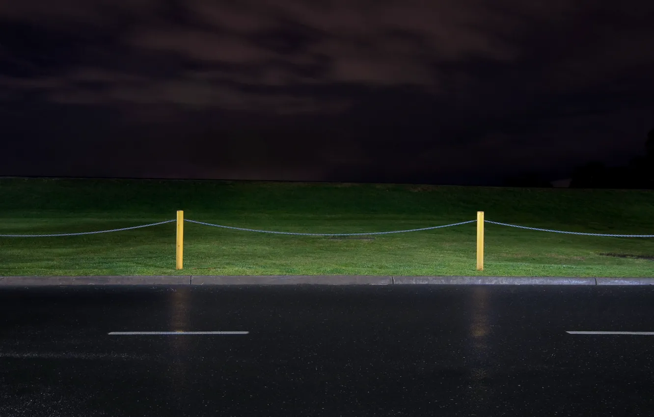 Фото обои дорога, ночь, забор, минимализм