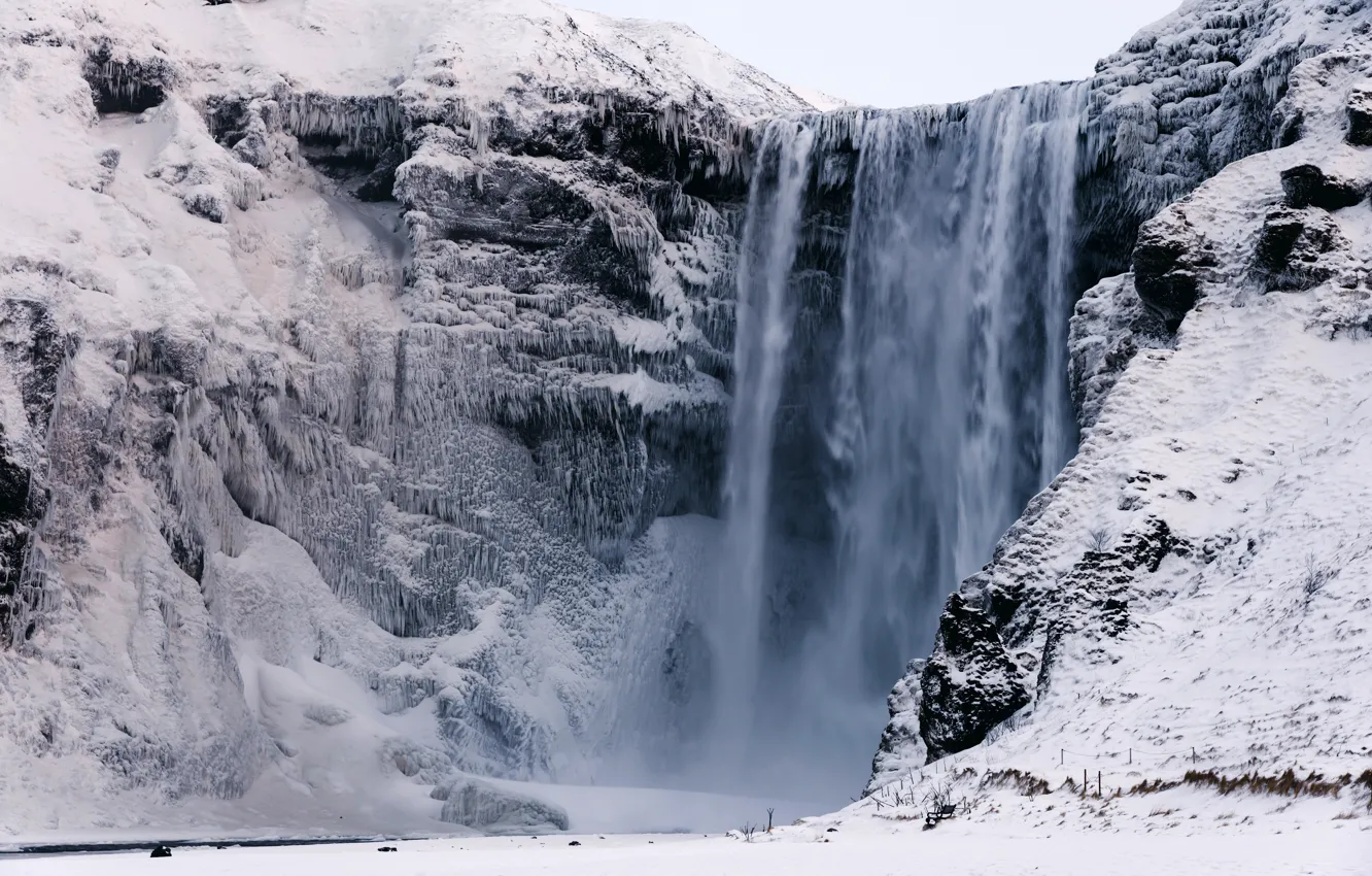 Фото обои зима, снег, скала, водопад, сосульки, Исландия