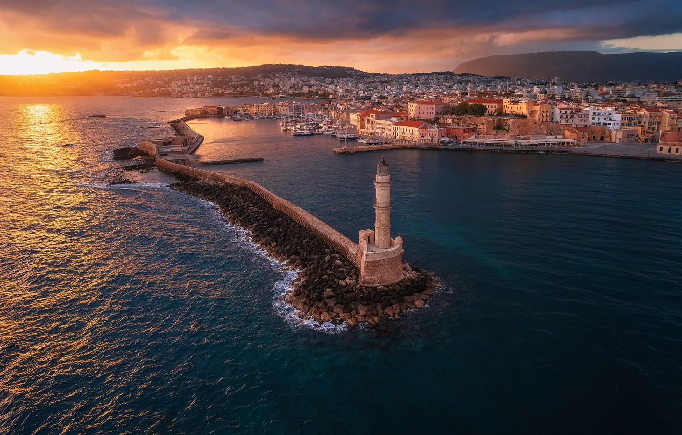 Фото обои море, закат, маяк, здания, дома, Греция, гавань, Greece