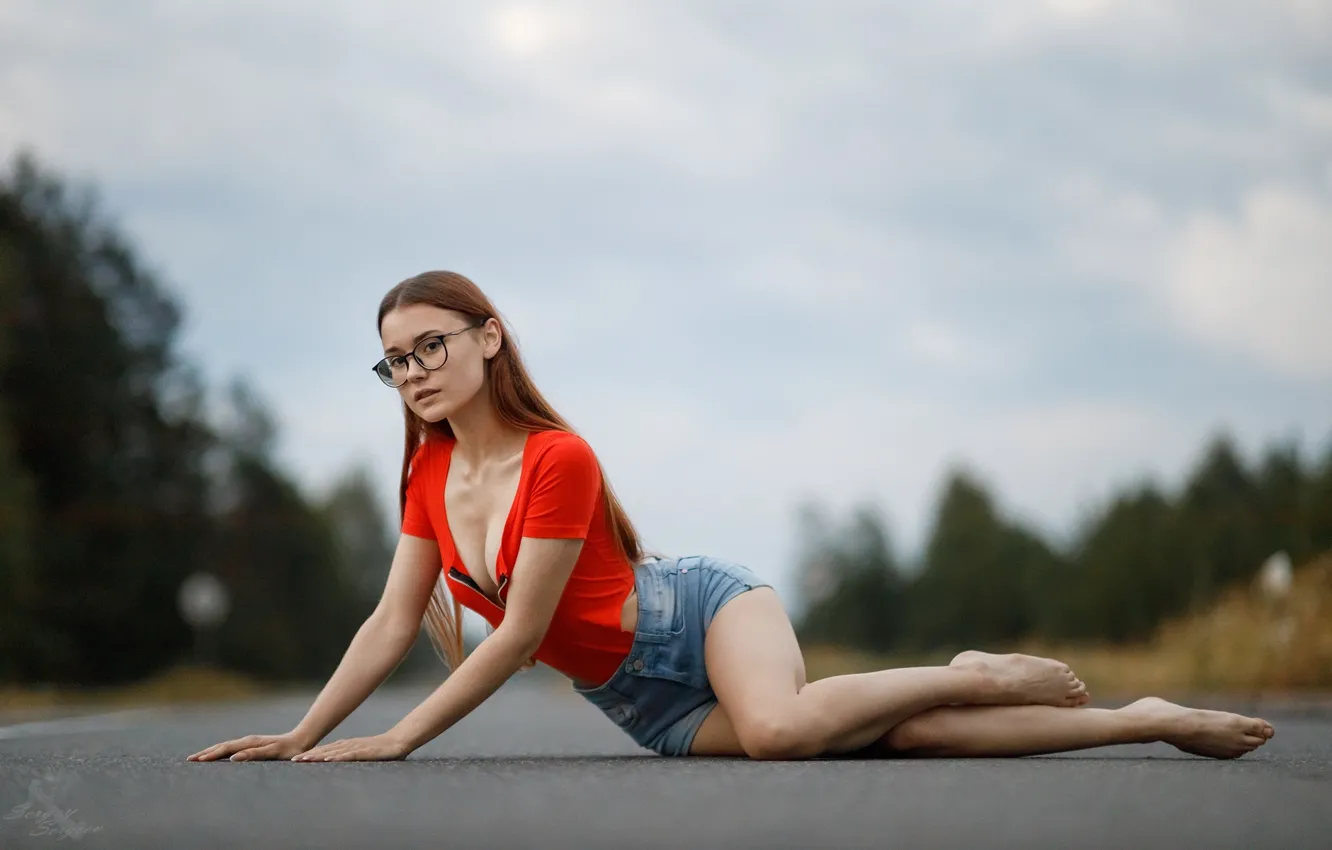 Фото обои road, bodysuit, sky, trees, nature, clouds, model, women
