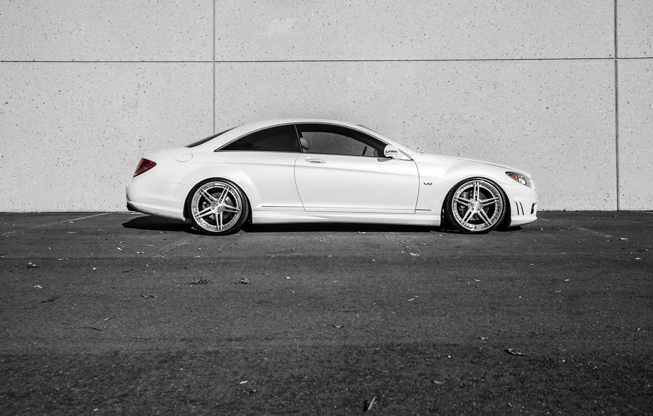 Фото обои Mercedes, white, side, V12, CL600