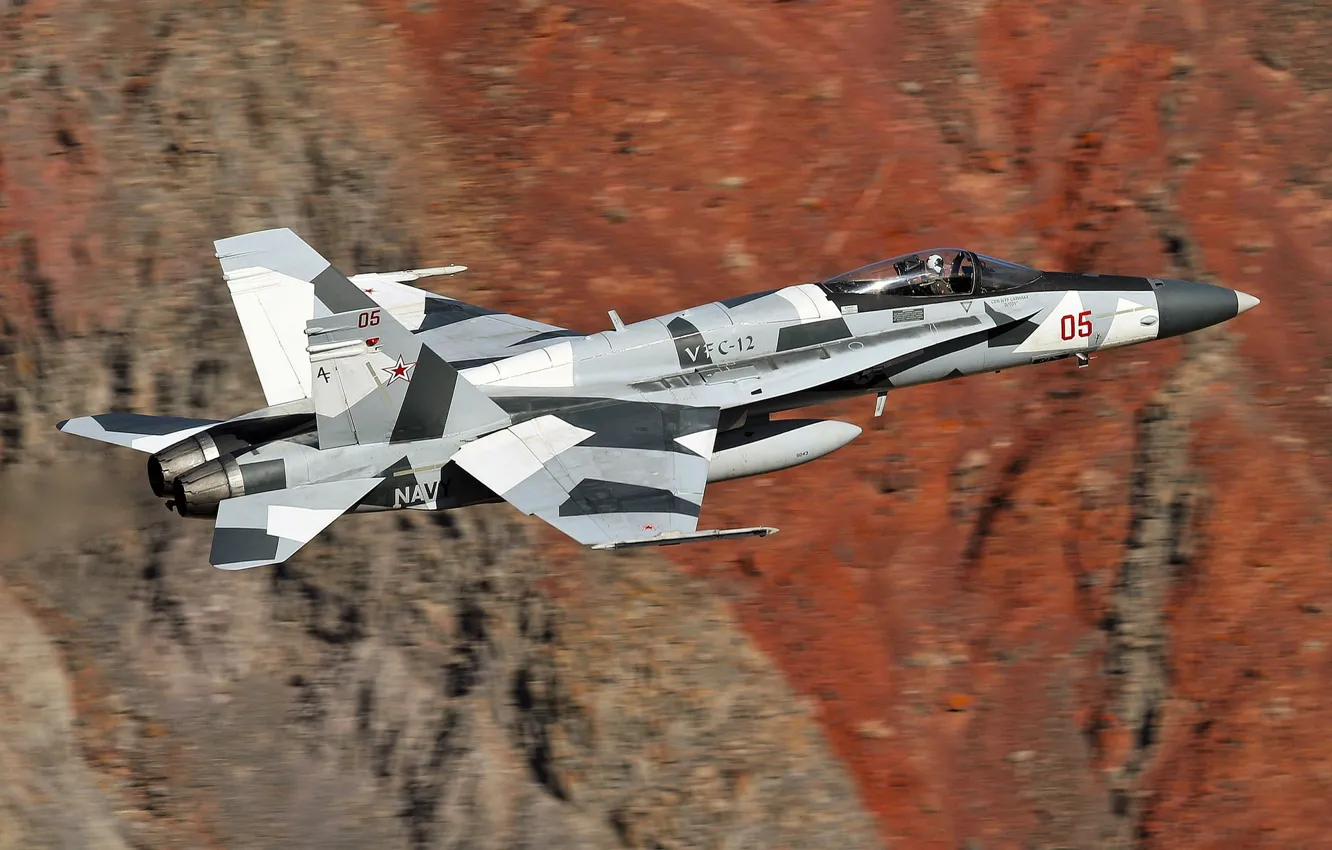 Фото обои истребитель, кабина, пилот