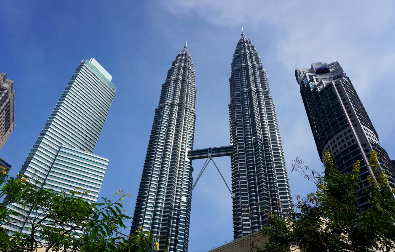Фото обои city, world, tower, one, best, building, malaysia, kuala