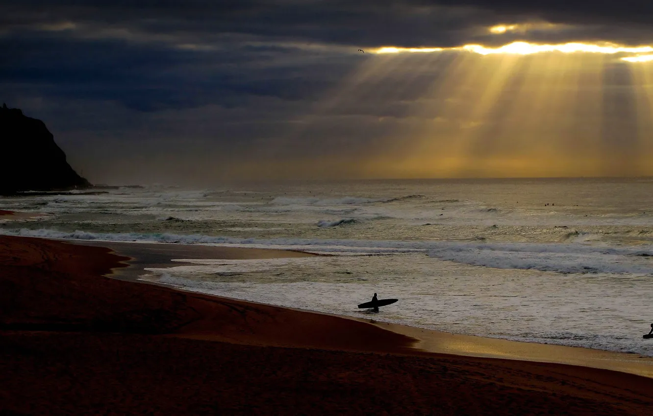 Фото обои море, облака, лучи, спорт, Австралия, серфер, Ньюкасл, Новый Южный Уэльс