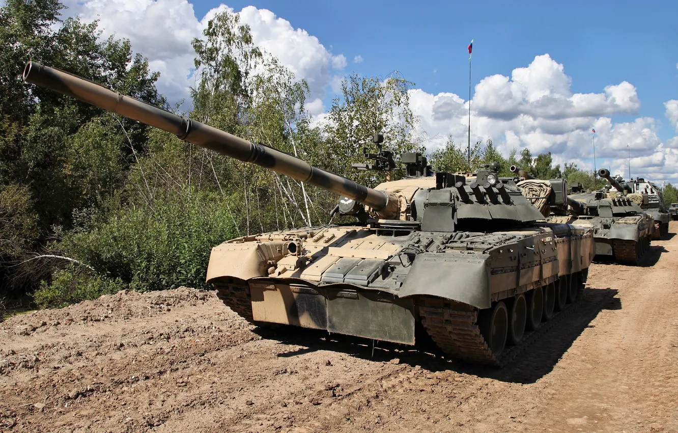 Фото обои мощь, танк, Россия, колонна, Т-80 УД