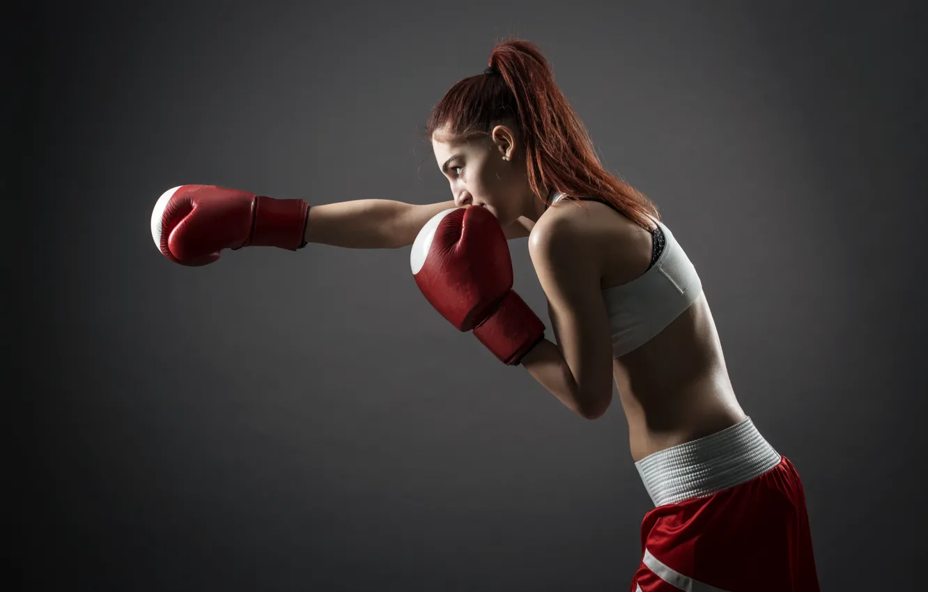 Фото обои woman, punch, boxing, gloves