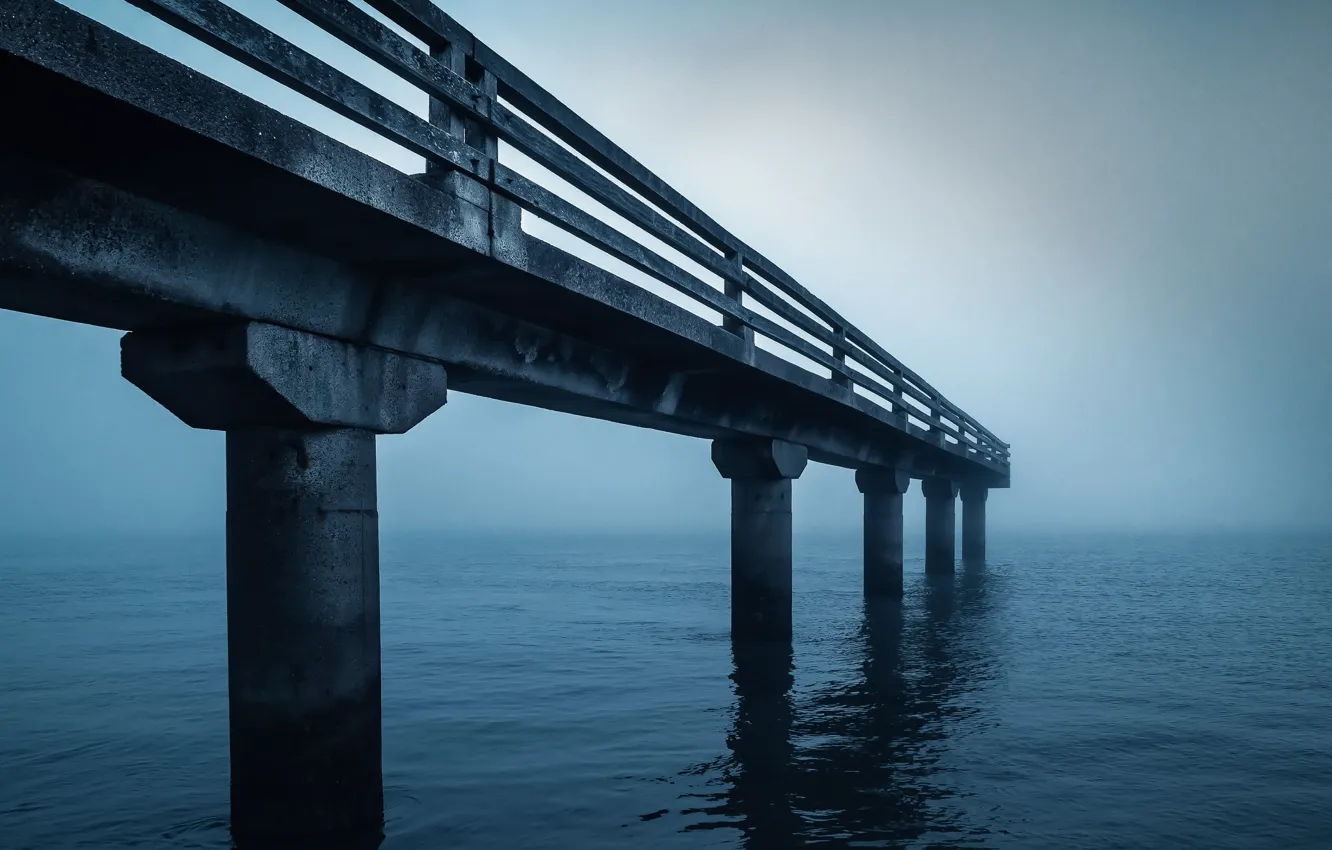 Фото обои море, мост, туман