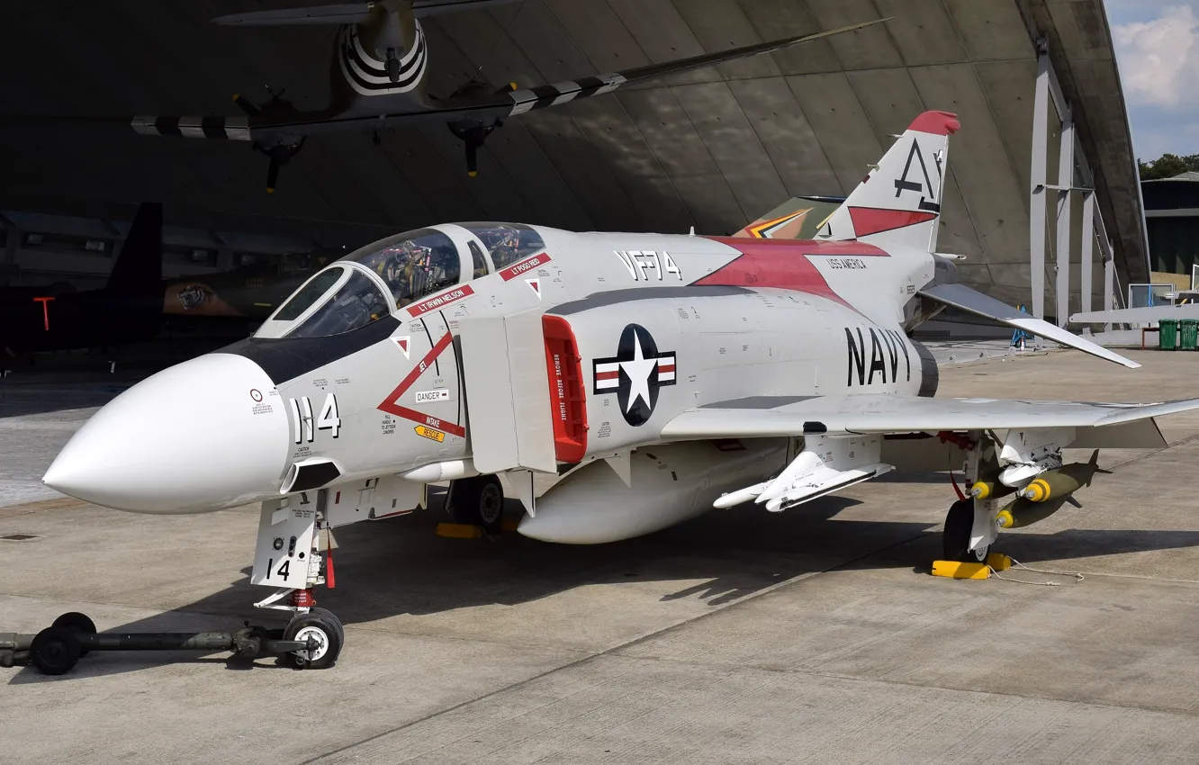 Фото обои истребитель, многоцелевой, Phantom II, F-4J, «Фантом» II