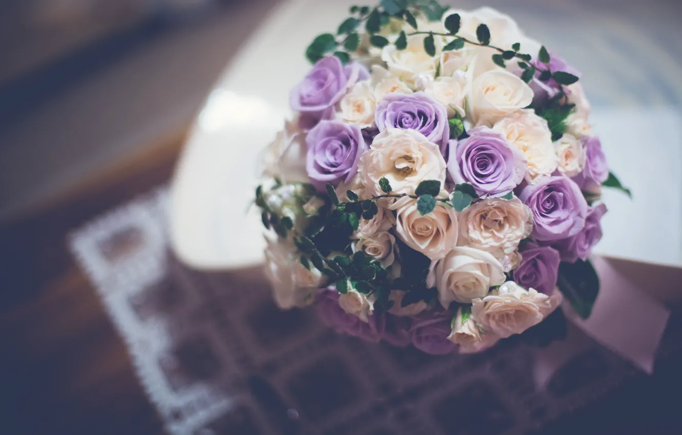 Фото обои цветы, розы, букет, фиолетовые, белые, сиреневые, свадебный