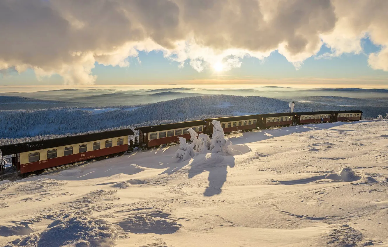 Фото обои зима, снег, поезд, Германия, вагон, Саксония-Анхальт