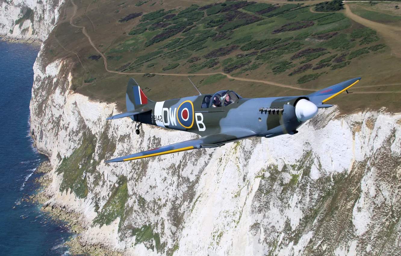 Фото обои ландшафт, истребитель, британский, Spitfire, одномоторный, Supermarine