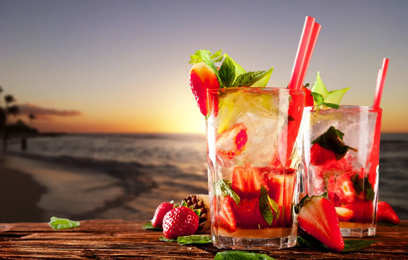 Фото обои море, пляж, клубника, напитки, beach, sea, strawberry, drinks