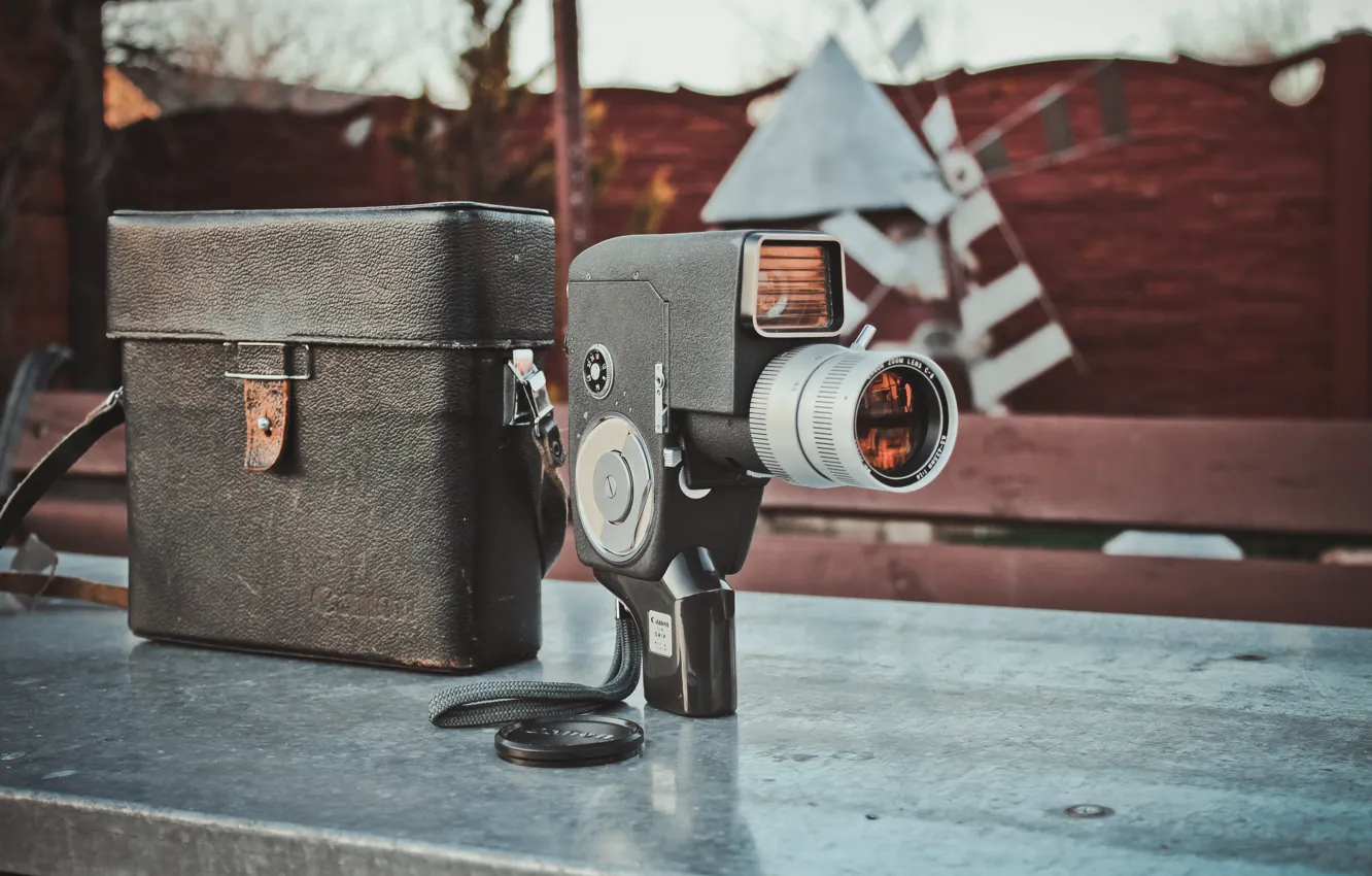 Фото обои canon, japan, movie camera