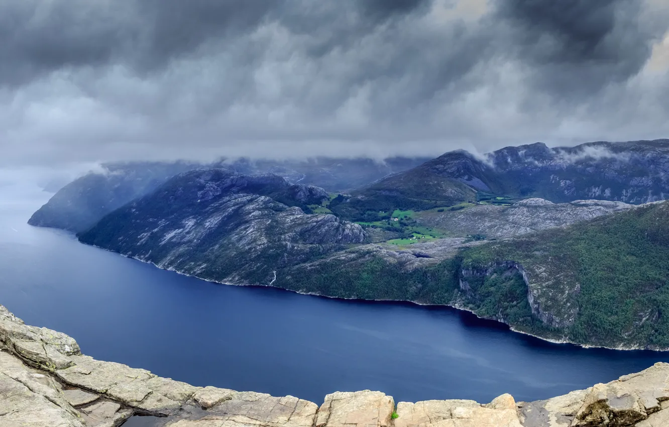 Фото обои горы, тучи, река, скалы, Пейзажи, фьорд